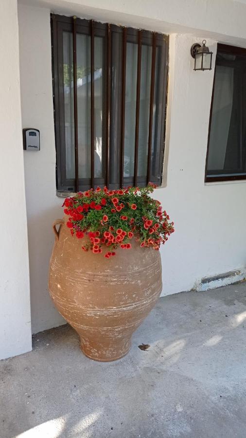 Villatzer - Traditional House With Fireplace And Garden Tzermiádon Extérieur photo