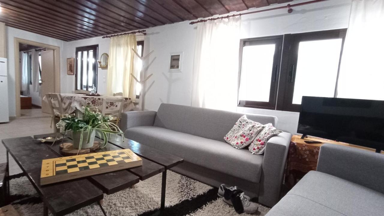 Villatzer - Traditional House With Fireplace And Garden Tzermiádon Extérieur photo